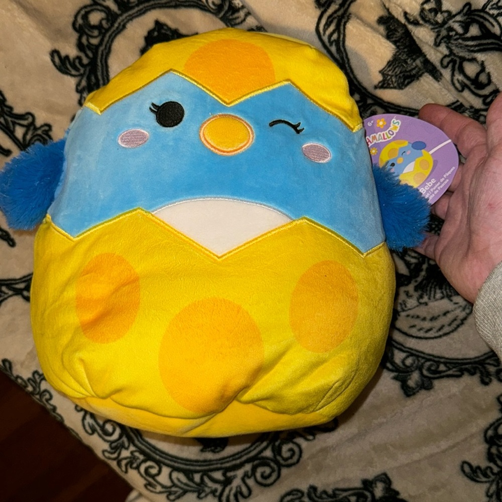 Bebe the chick in a egg squishmallow basket NWT